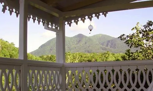Дом отдыха Firefly Cottages
